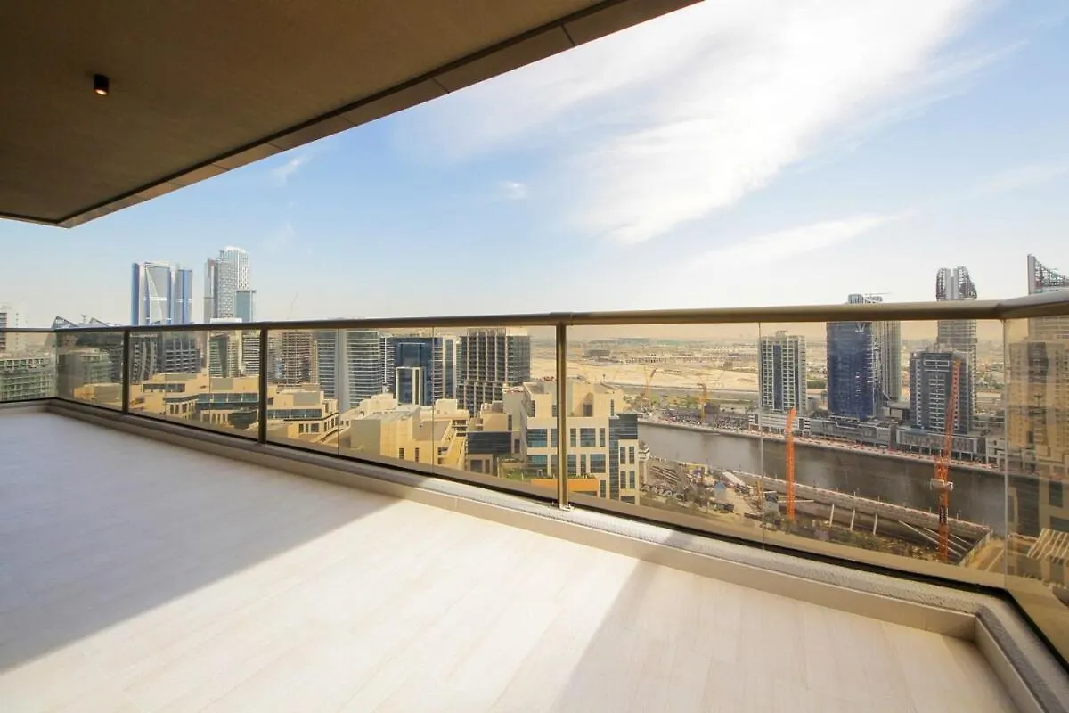 Stylish 2Br Downtown Apartment Burj & Mall Nearby Dubai
