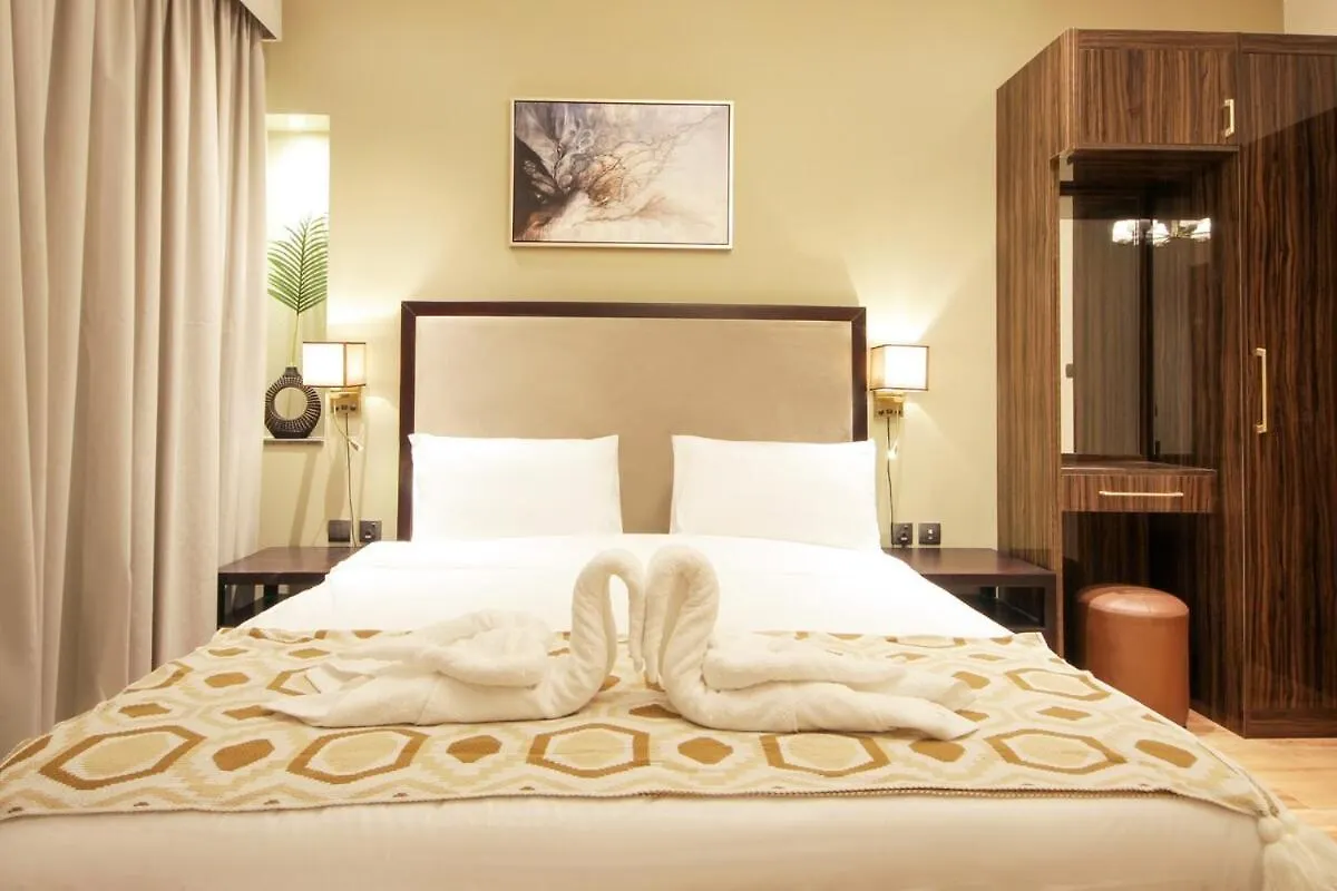 Stylish 2Br Downtown Apartment Burj & Mall Nearby Dubai