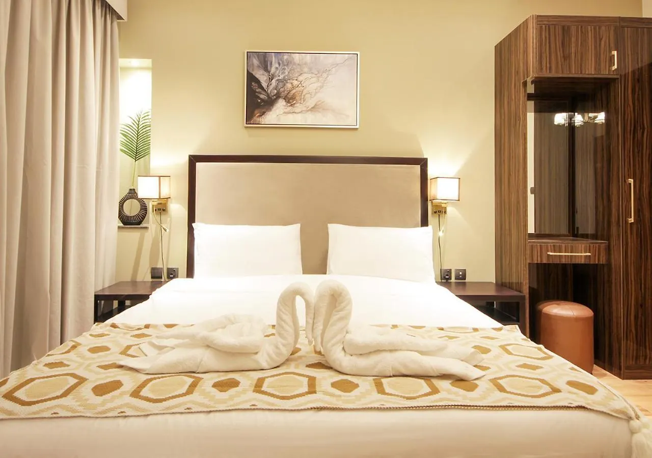 Stylish 2Br Downtown Apartment Burj & Mall Nearby Dubai